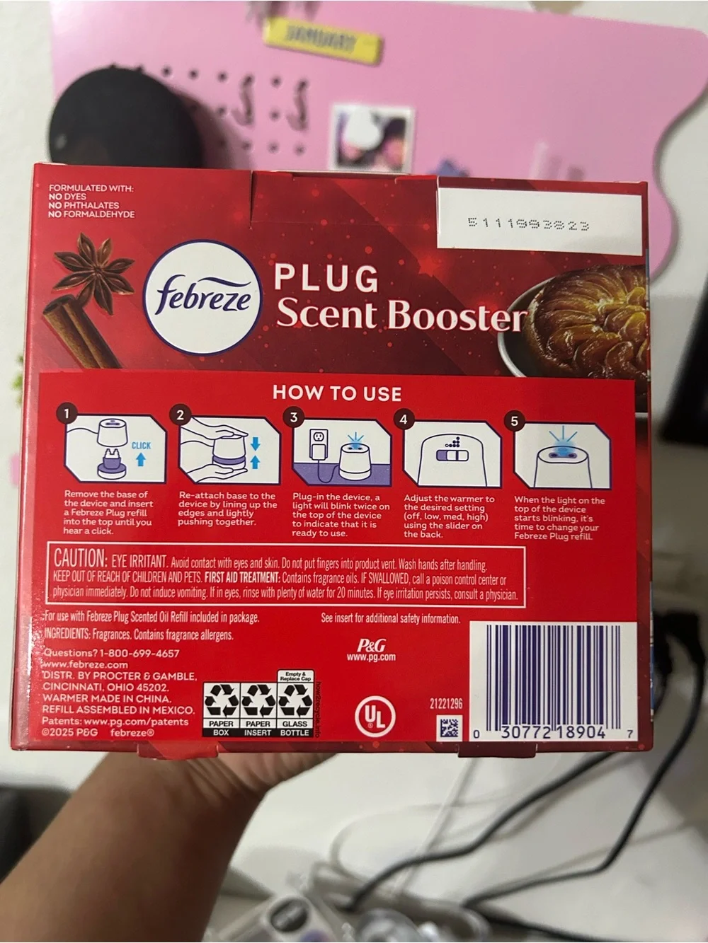 Febreze Plug Scent Booster Starter Kit - Red